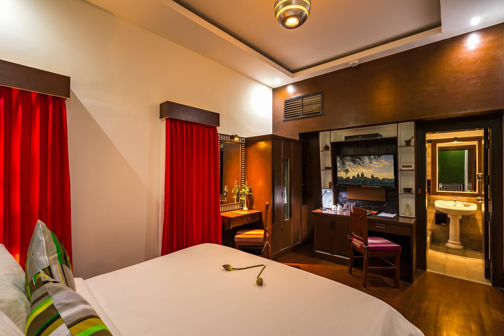Silk D'Angkor Villa Siem Reap Exterior photo
